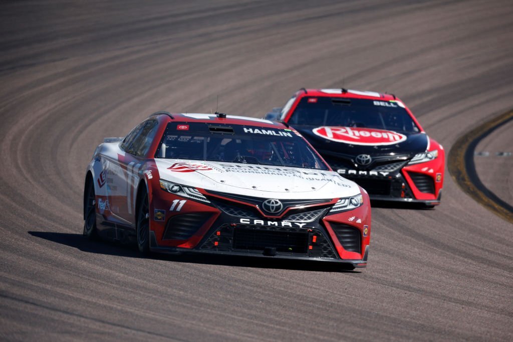 Denny Hamlin Loses Appeal From Phoenix Penalty